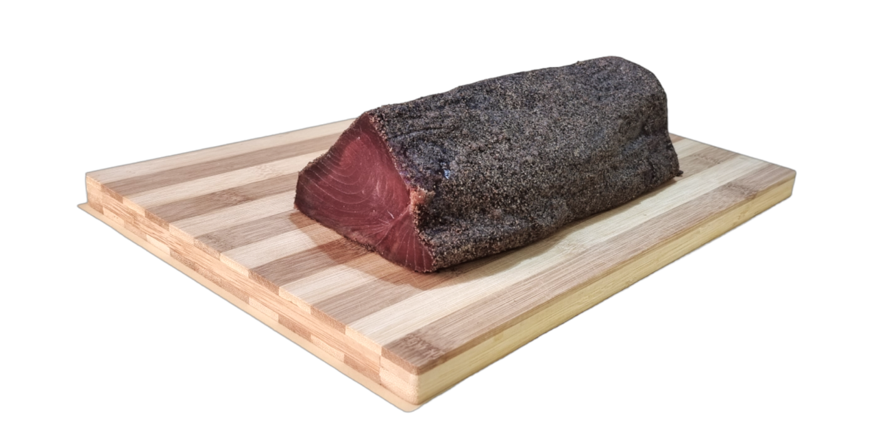 Tuna bresaola matured with pepper